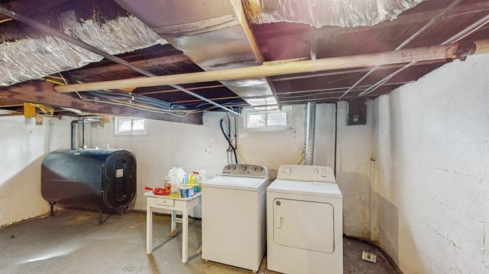 Interior, Washer
