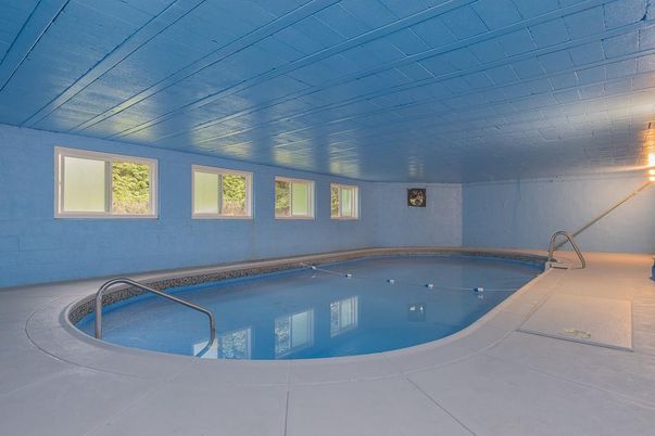 Interior, Pool