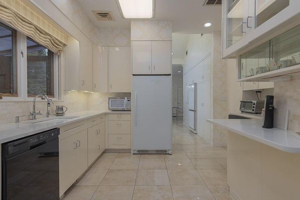 Interior, Kitchen, Recessed Lighting