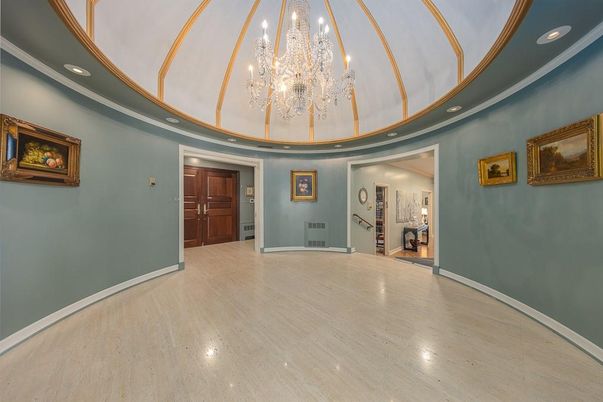 Chandelier, Empty room, Interior, Recessed Lighting, Wood Texture Flooring
