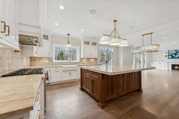 Fireplace, Interior, Kitchen, Pendant Lights, Recessed Lighting, Wood Texture Flooring