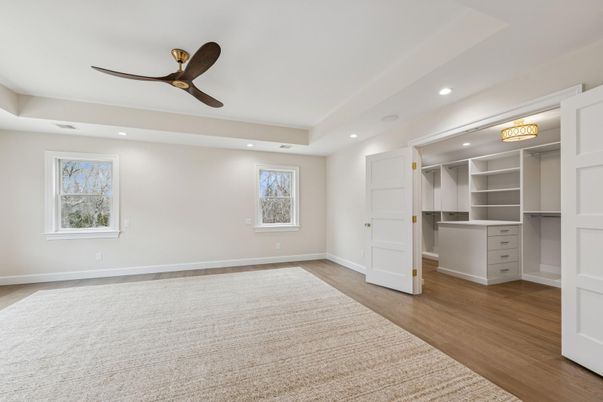 Empty room, Interior, Recessed Lighting, Walk-in Closets, Wood Texture Flooring