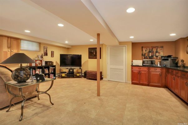 Interior, Recessed Lighting