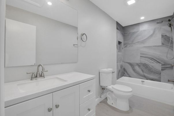 Bathroom, Interior, Marble Walls, Recessed Lighting, Wood Texture Flooring