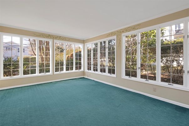 Empty room, Interior, Sun Room