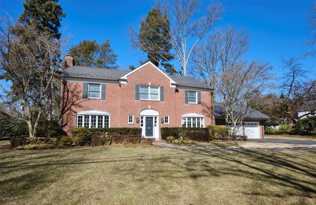 Detached Garage, Exterior, Facade, Brick Facade, Georgian