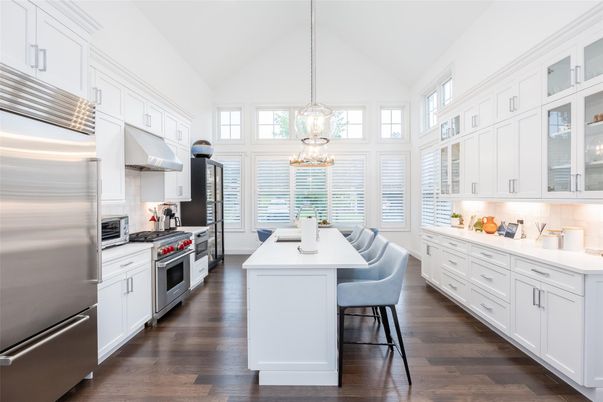 Dining room, Interior, Kitchen, Pendant Lights, Stainless Steel Appliances, Wood Texture Flooring