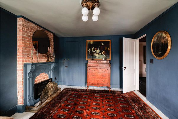 Fireplace, Interior