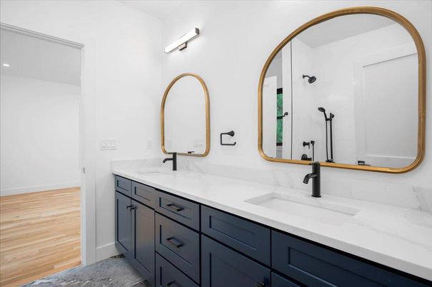 Bathroom, Dual Sink Vanities, Interior, Wood Texture Flooring