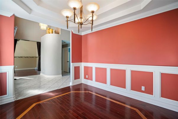 Chandelier, Empty room, Interior, Wood Texture Flooring