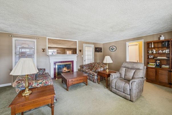 Fireplace, Interior, Living room
