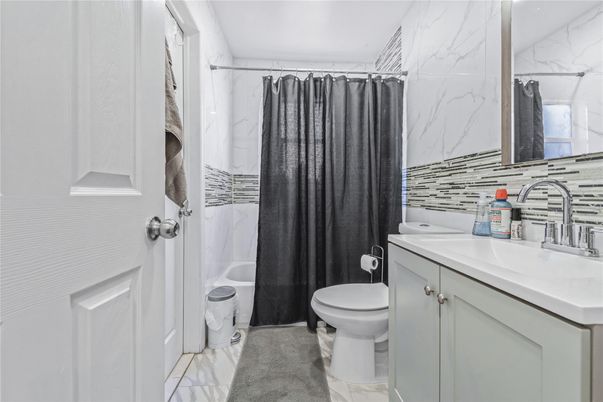 Bathroom, Interior, Marble, Marble Walls