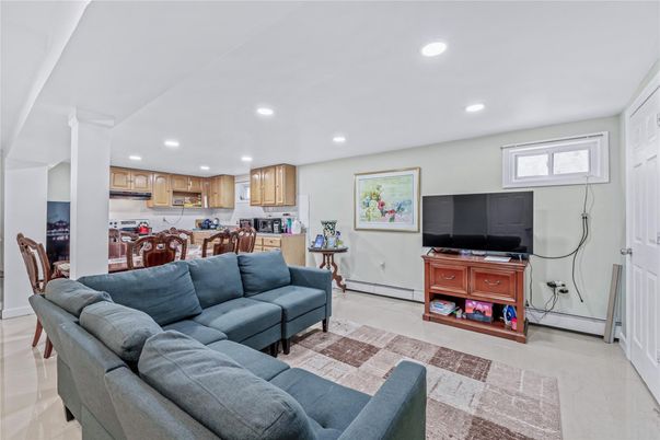Interior, Kitchen, Living room, Recessed Lighting
