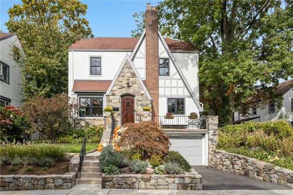 Attached, Exterior, Facade, Brick Facade, Tudor Revival