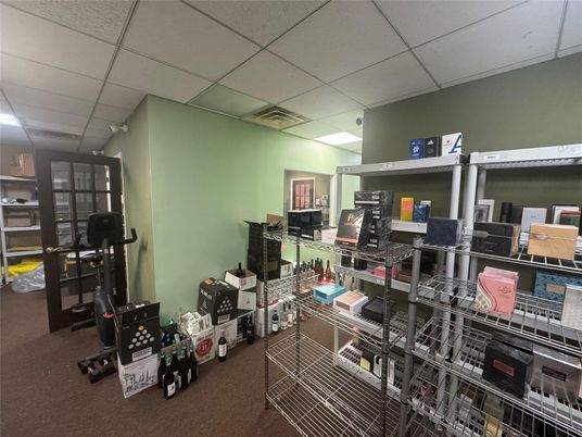 Fitness Equipment, Home Office, Interior, Recessed Lighting