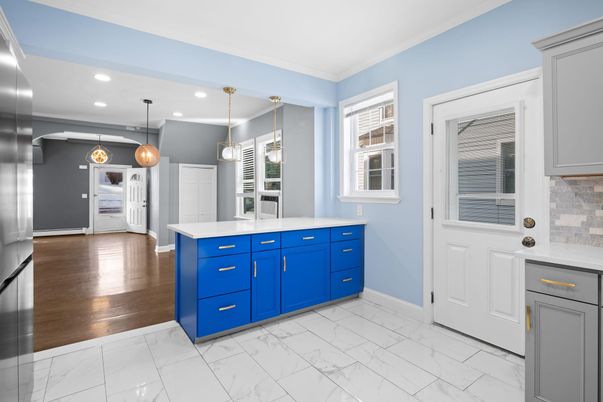 Interior, Kitchen, Marble, Pendant Lights, Recessed Lighting