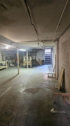 Garage, Interior, Stone Walls