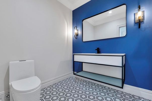 Bathroom, Interior
