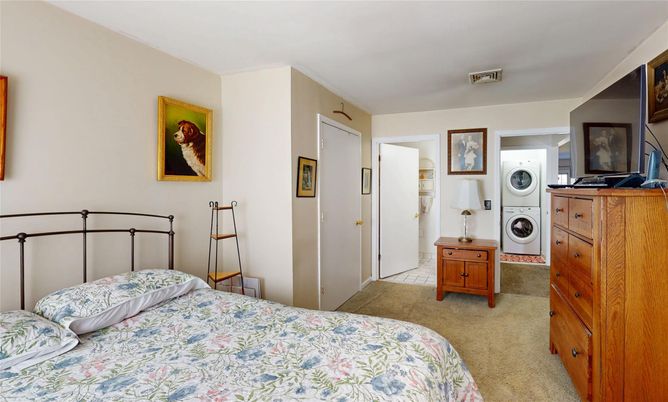 Bedroom, Interior, Washer