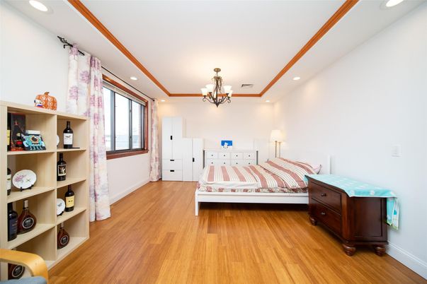 Bedroom, Chandelier, Interior, Recessed Lighting, Wood Texture Flooring