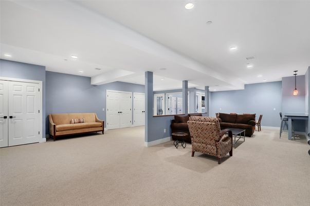 Dining room, Interior, Living room, Pendant Lights, Recessed Lighting