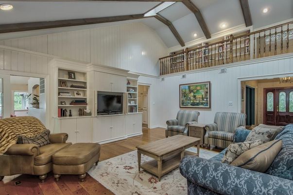 Interior, Living room, Recessed Lighting, Wooden Beams, Wood Texture Flooring
