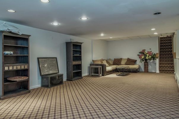 Interior, Living room, Recessed Lighting