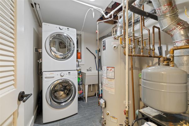 Interior, Utility Closets, Washer