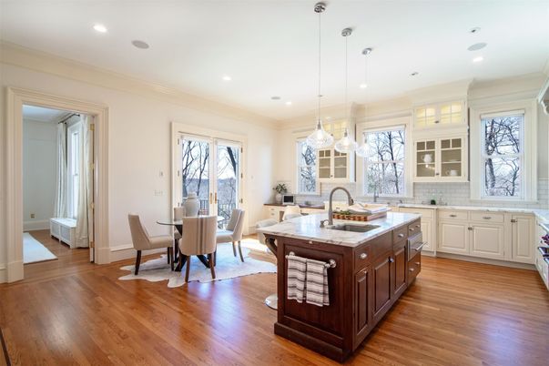 Dining room, Interior, Kitchen, Pendant Lights, Recessed Lighting, Wood Texture Flooring