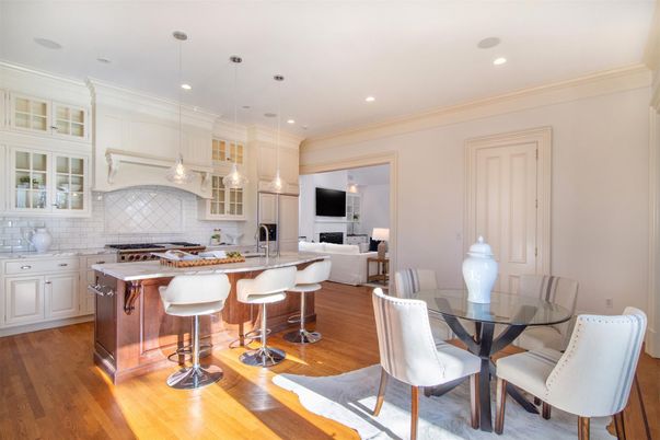 Dining room, Interior, Kitchen, Living room, Pendant Lights, Recessed Lighting, Stainless Steel Appliances, Wood Texture Flooring