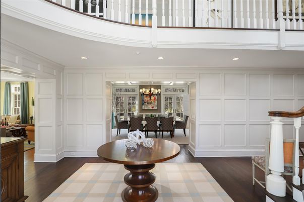 Chandelier, Dining room, Interior, Recessed Lighting, Wood Texture Flooring