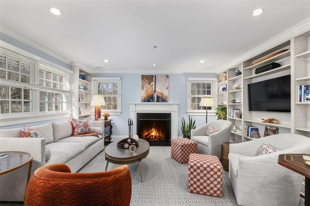 Fireplace, Interior, Living room, Recessed Lighting