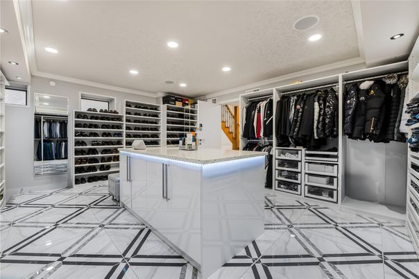 Interior, Marble, Recessed Lighting, Walk-in Closets