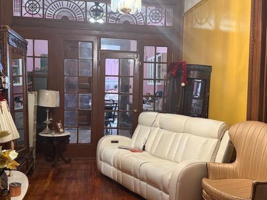 Chandelier, Interior, Living room, Wood Texture Flooring