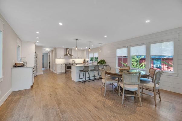 Dining room, Interior, Kitchen, Pendant Lights, Recessed Lighting, Wood Texture Flooring