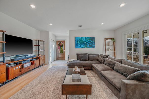 Interior, Living room, Recessed Lighting, Wood Texture Flooring