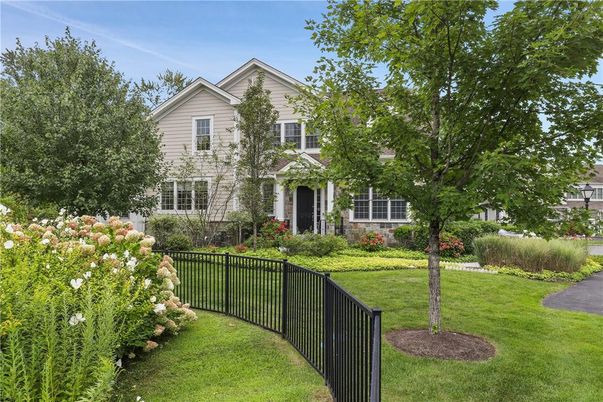 Backyard, Exterior, Facade, Queen Anne Victorian