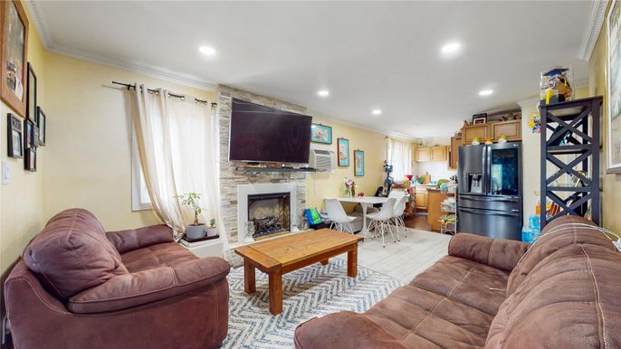 Dining room, Fireplace, Interior, Kitchen, Living room, Recessed Lighting