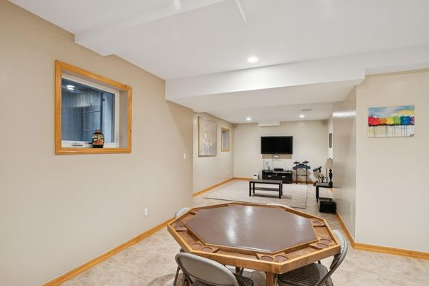 Game Room, Interior, Living room, Recessed Lighting