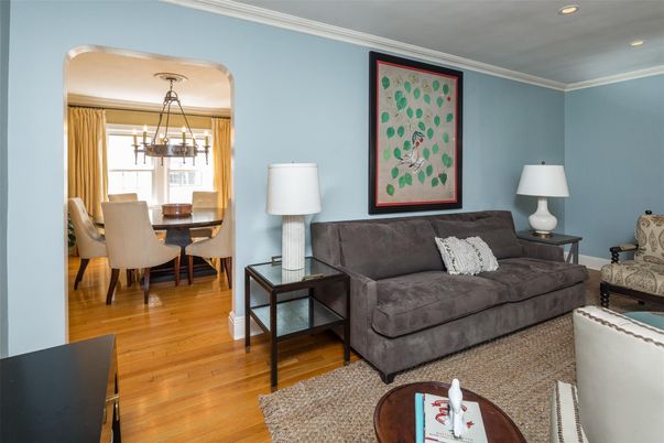 Dining room, Interior, Living room, Pendant Lights, Recessed Lighting, Wood Texture Flooring