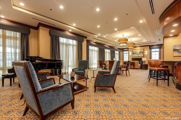 Dining room, Interior, Living room, Pendant Lights, Piano, Recessed Lighting