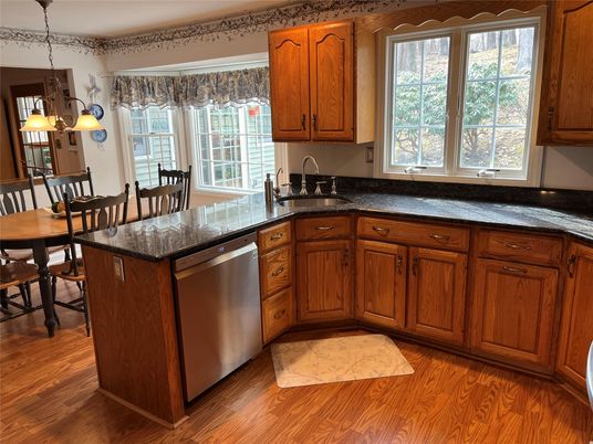 Dining room, Interior, Kitchen, Pendant Lights, Wood Texture Flooring