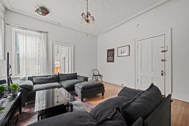 Interior, Living room, Pendant Lights, Wood Texture Flooring