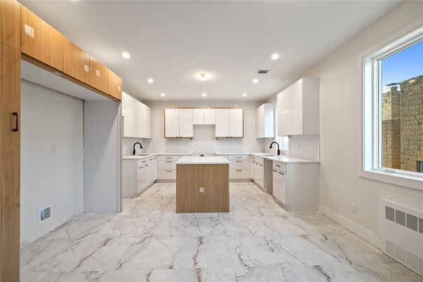Interior, Kitchen, Marble, Recessed Lighting