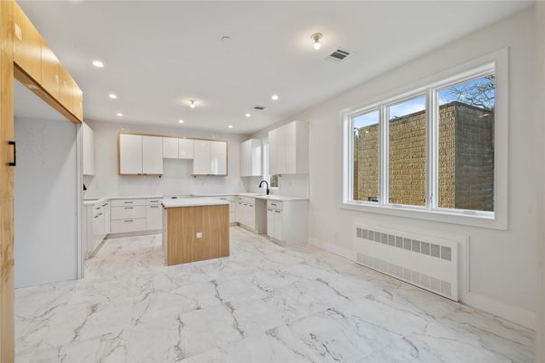 Interior, Kitchen, Marble, Recessed Lighting