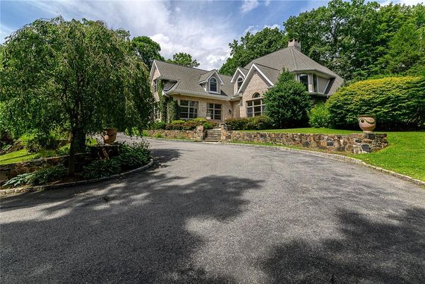 Backyard, Exterior, Facade, French Provincial