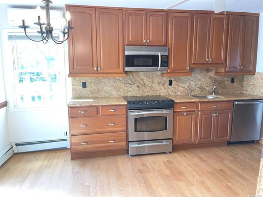 Chandelier, Interior, Kitchen, Stainless Steel Appliances, Wood Texture Flooring