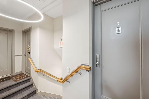 Elevator, Interior