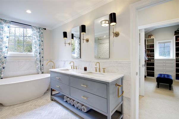 Bathroom, Dual Sink Vanities, Free Standing Baths, Interior, Recessed Lighting