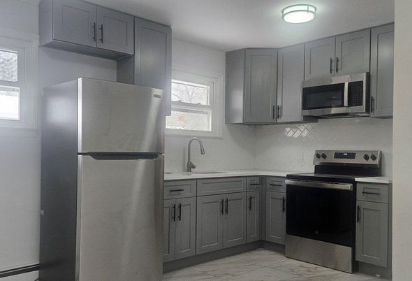 Interior, Kitchen, Marble, Stainless Steel Appliances